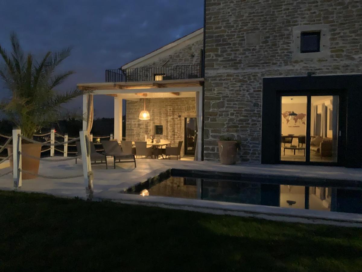 Villa Carica Krasica  Exterior photo